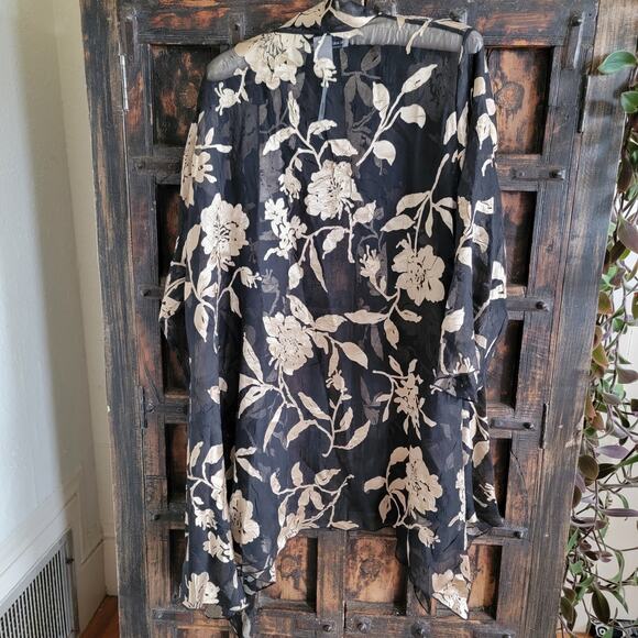 Caroline Rose Floral Burnout Swing Jacket Sz M NWT - Picture 6 of 7